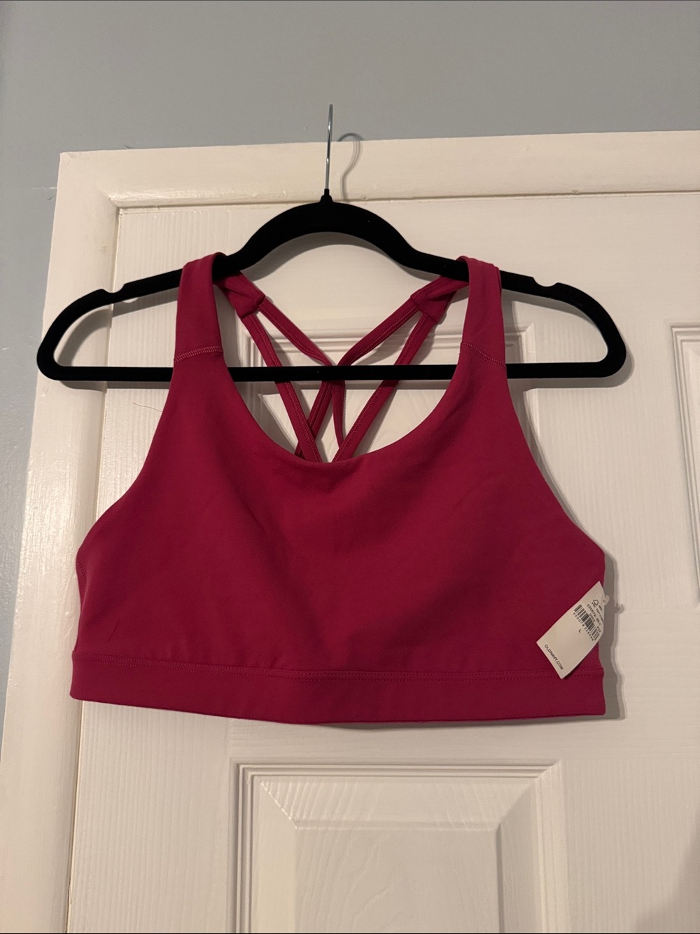 Old Navy Magenta Strappy Sports Bra